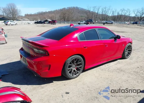 2015 Dodge Charger Srt Hellcat z USA, uszkodzony, nr VIN 2C3CDXL99FH824883